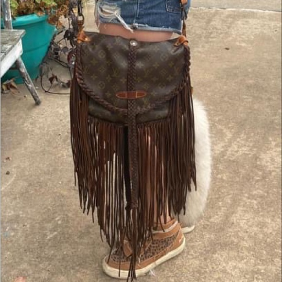 Louis Vuitton Brown Fringe Crossbody Bag - Picture 3 of 3